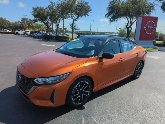 Certified 2024 Nissan Sentra SR FWD image 14