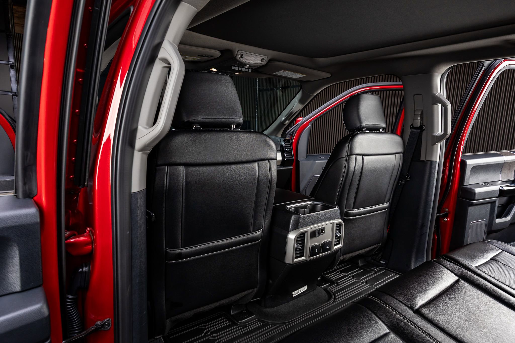 Used 2021 Ford F250 Lariat w/ Lariat Ultimate Package image 34