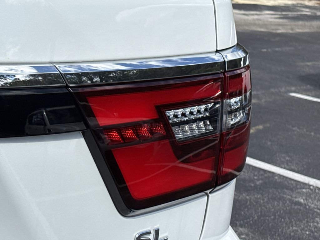 Certified 2024 Nissan Armada SL w/ Captain's Chairs Package image 19