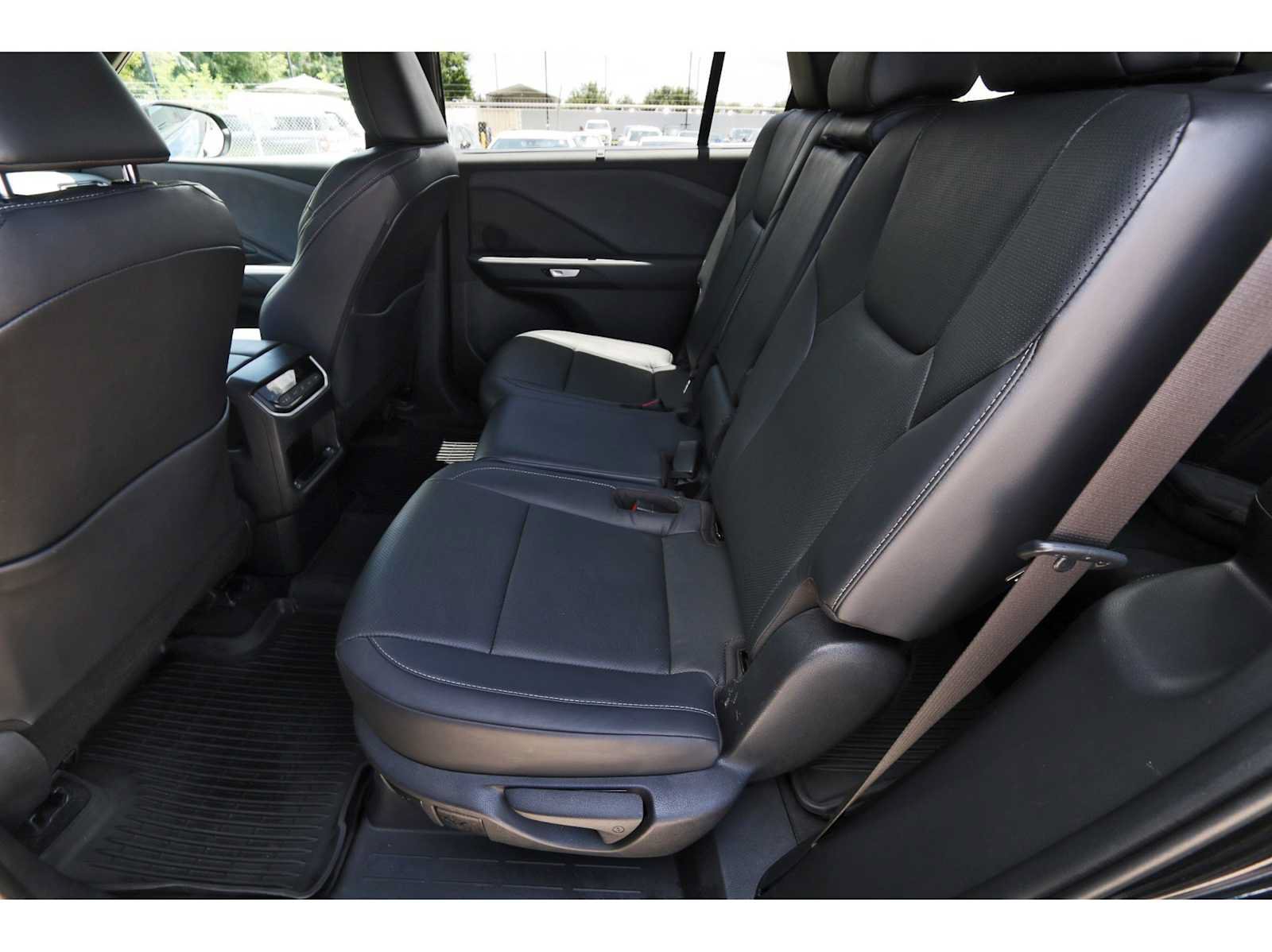 Used 2025 Lexus TX 350 AWD w/ Technology Package image 12