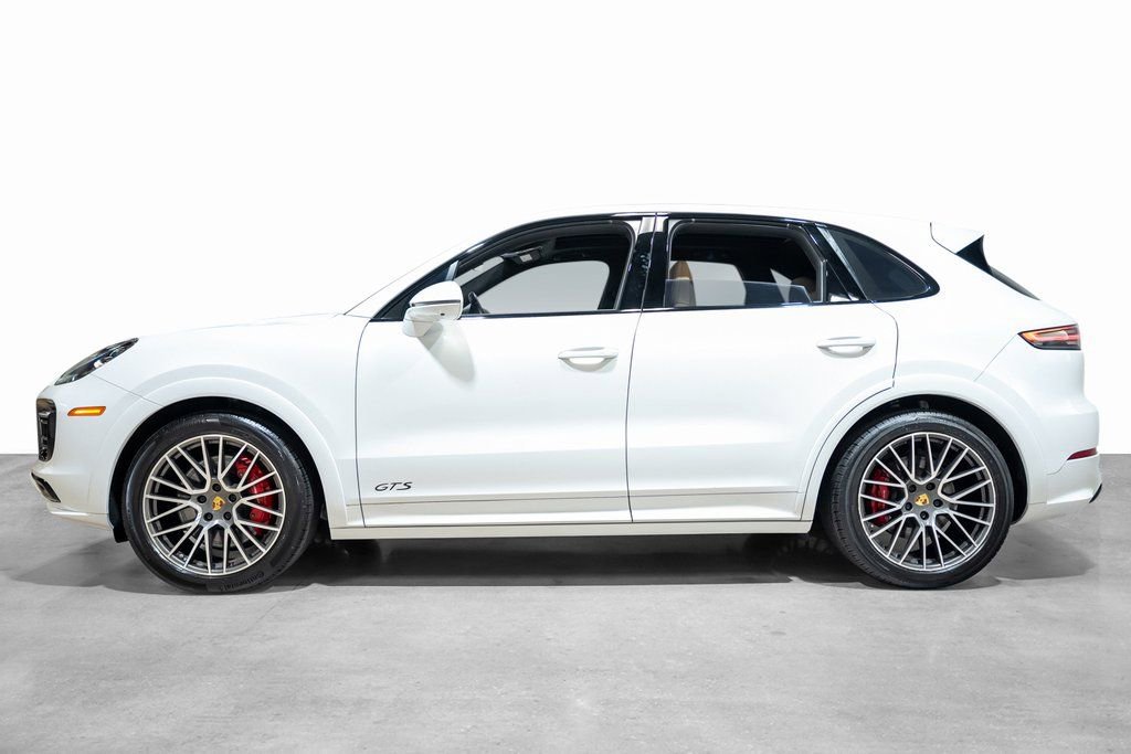 Used 2022 Porsche Cayenne GTS image 25