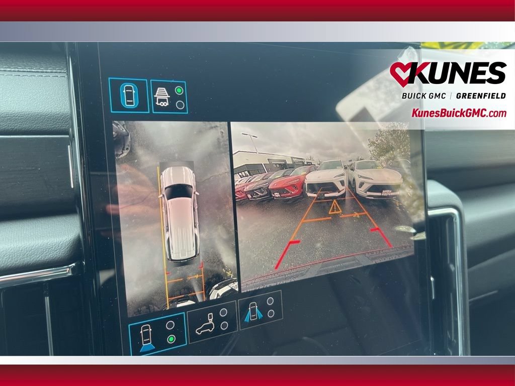 New 2026 GMC Yukon XL Denali w/ Sun & Power Step Package AWD/4WD image 26
