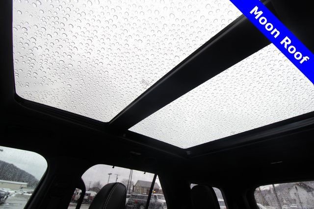 Used 2022 Ford Explorer ST w/ Equipment Group 401A image 5