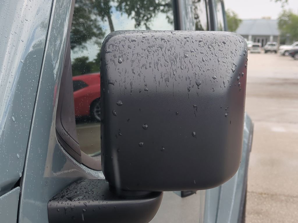 Used 2025 Jeep Wrangler Unlimited Sahara w/ Safety Group image 13