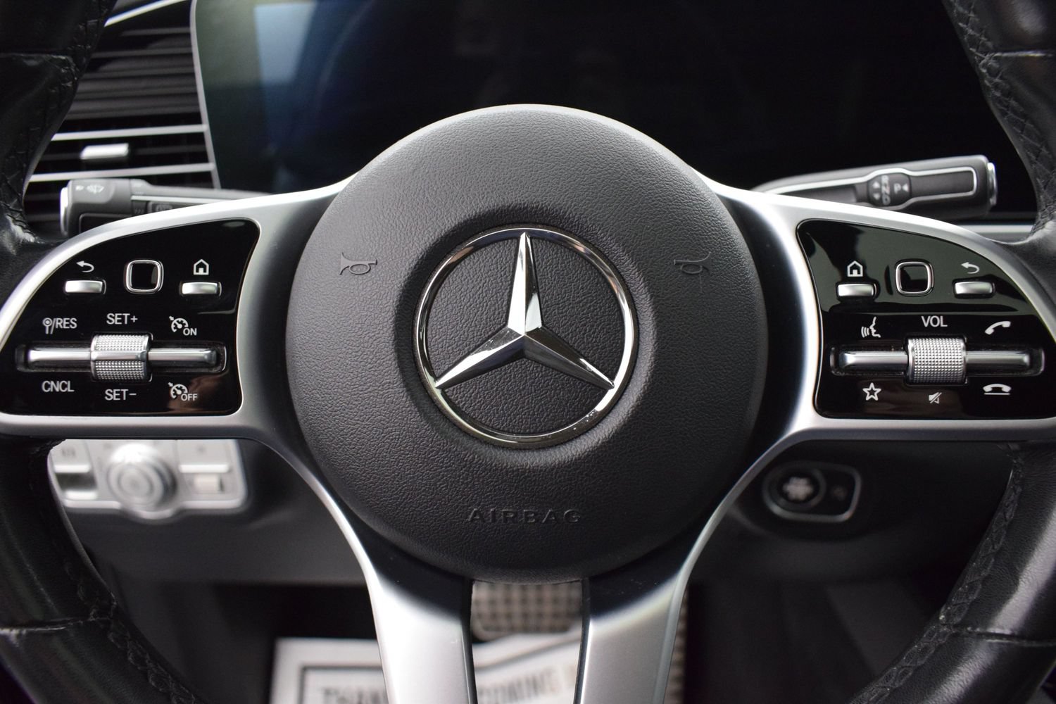 Used 2020 Mercedes-Benz GLE 350 4MATIC image 21