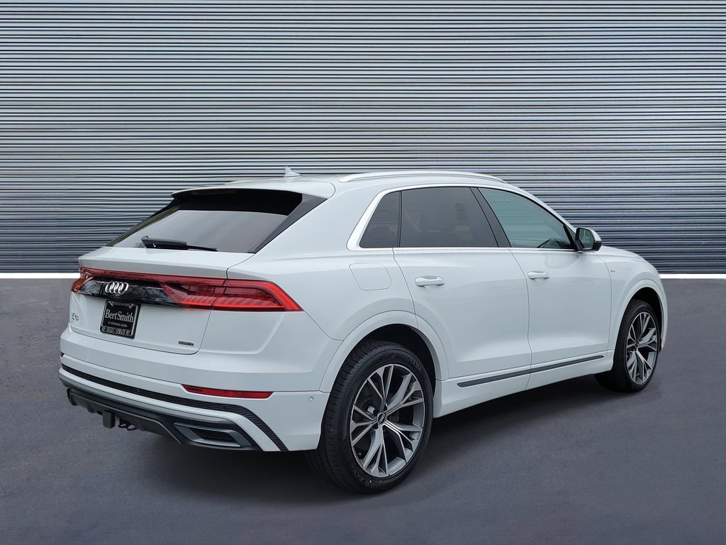Used 2021 Audi Q8 Premium Plus w/ Premium Plus Package image 3