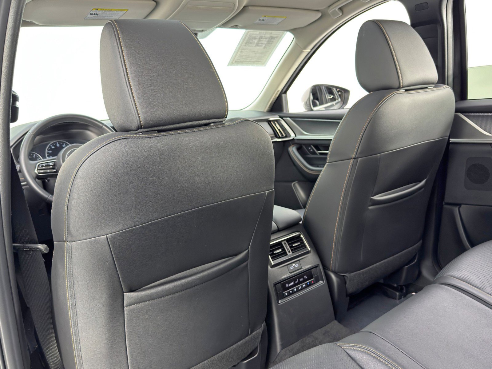 Used 2024 MAZDA CX-90 3.3 Turbo w/ Preferred Package image 32