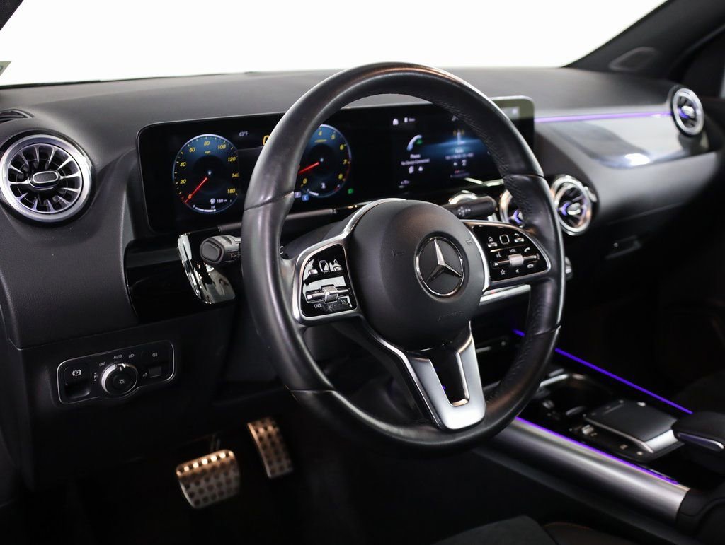 Certified 2022 Mercedes-Benz GLA 250 4MATIC image 23