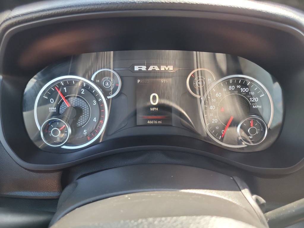 Certified 2024 RAM 2500 Big Horn AWD/4WD image 33