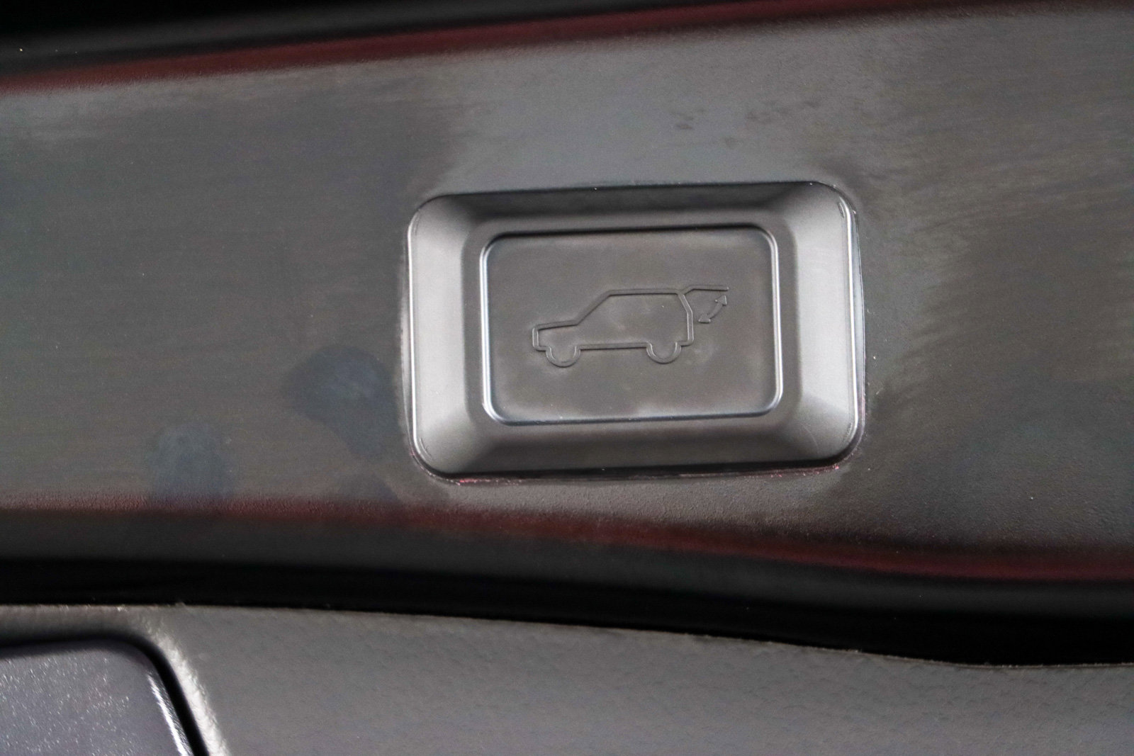 Used 2024 Toyota RAV4 XLE Premium image 30