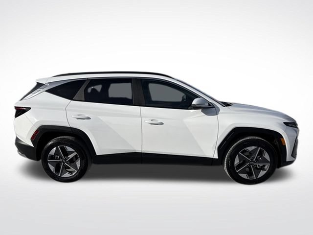 Certified 2025 Hyundai Tucson SEL AWD/4WD image 6