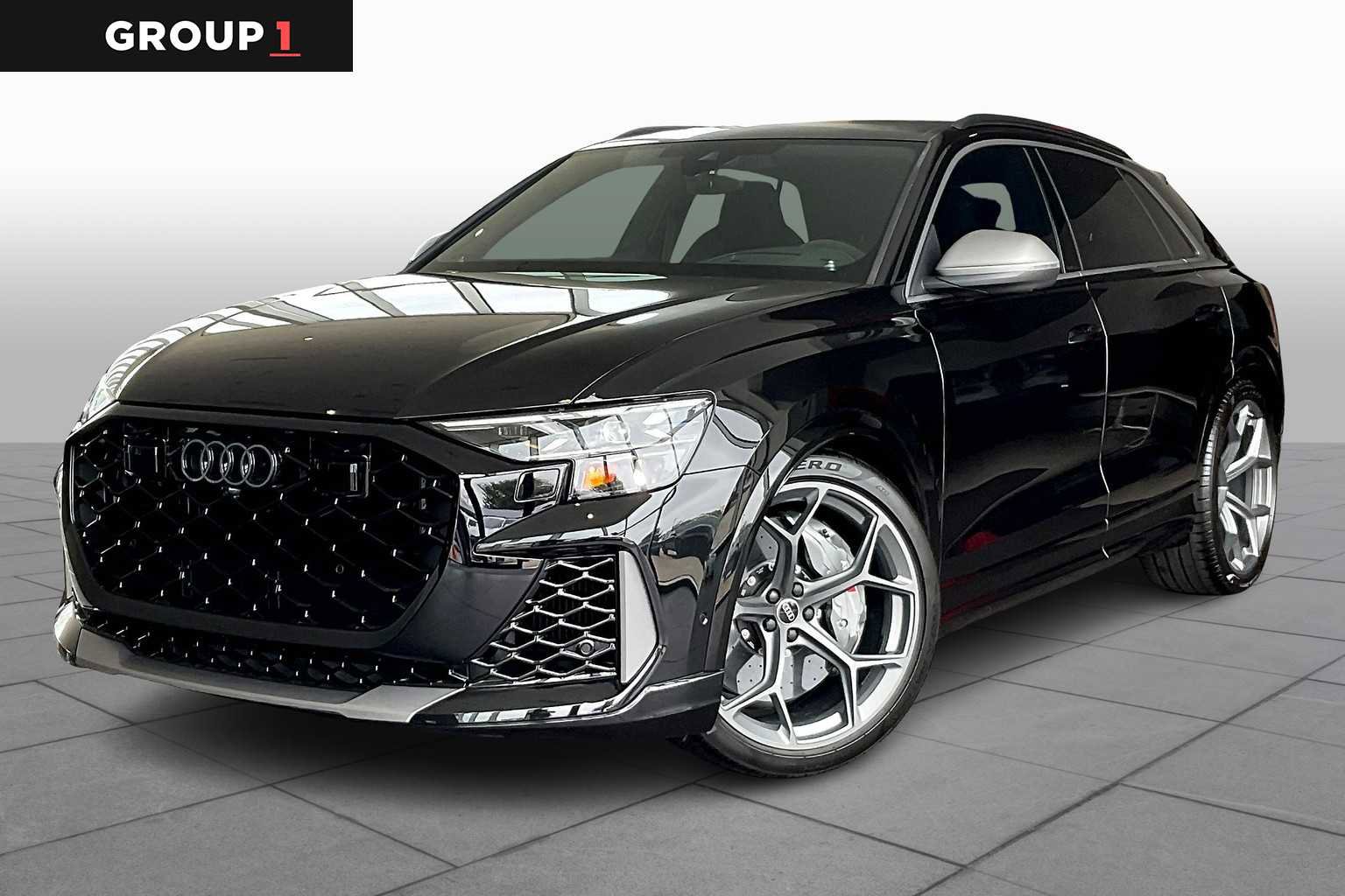 New 2025 Audi RS Q8 performance