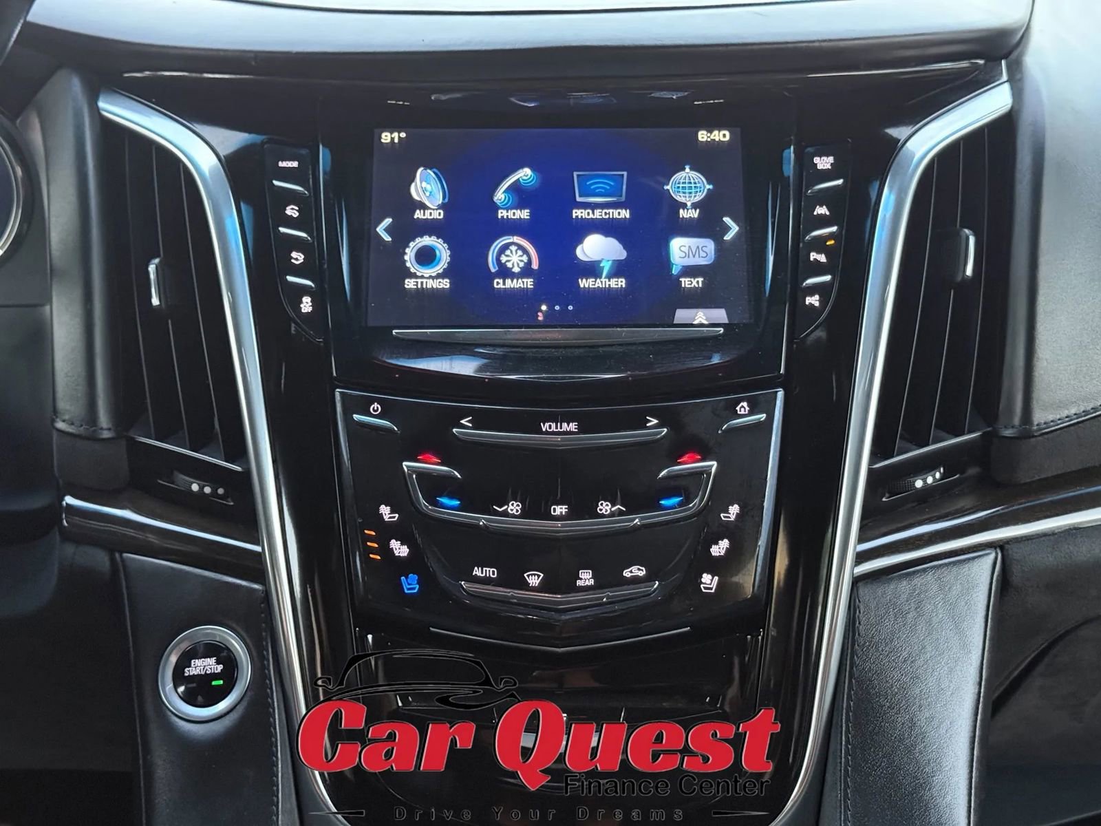 Used 2017 Cadillac Escalade ESV Platinum AWD/4WD image 34