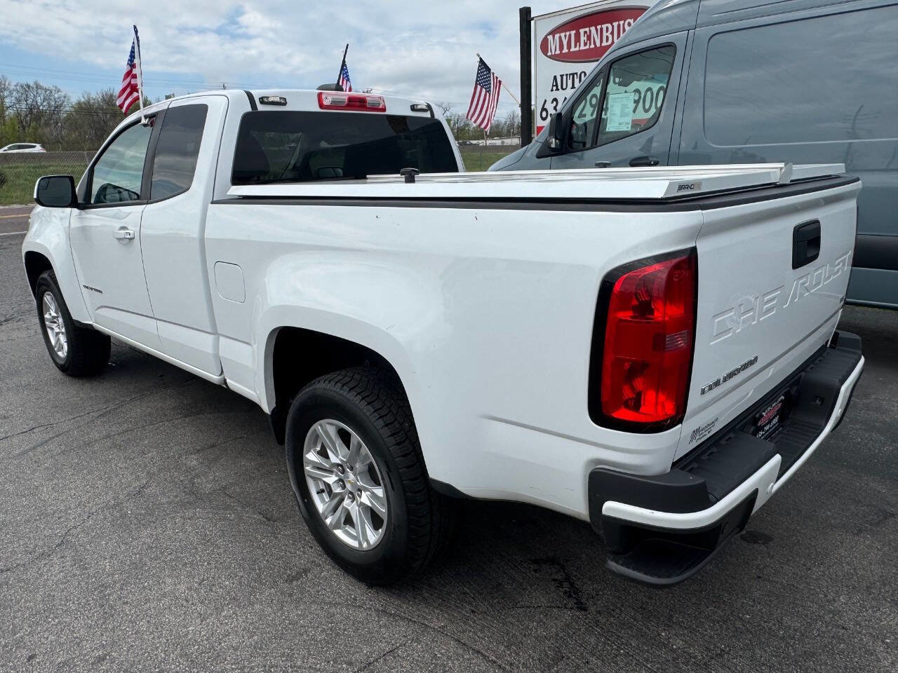 Used 2021 Chevrolet Colorado LT w/ Fleet Safety Package image 8