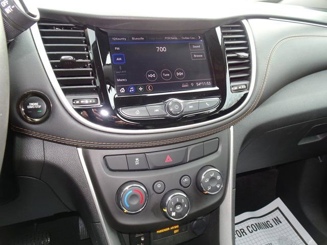 Certified 2022 Chevrolet Trax LT w/ LT Convenience Package image 17