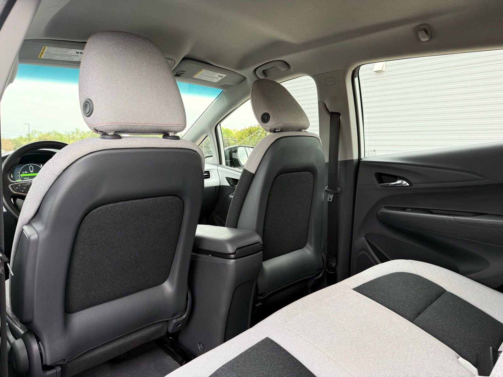 Used 2018 Chevrolet Bolt LT FWD image 18