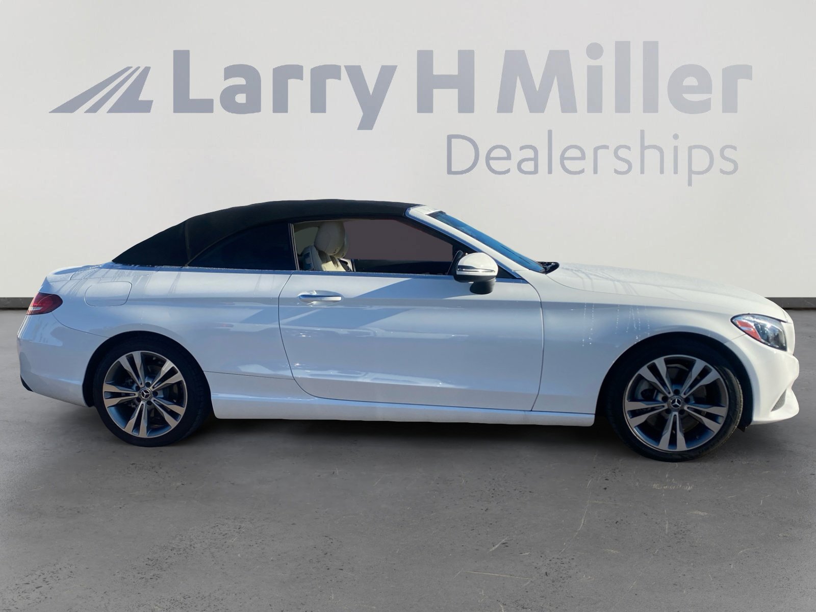 Used 2018 Mercedes-Benz C 300 Cabriolet image 6
