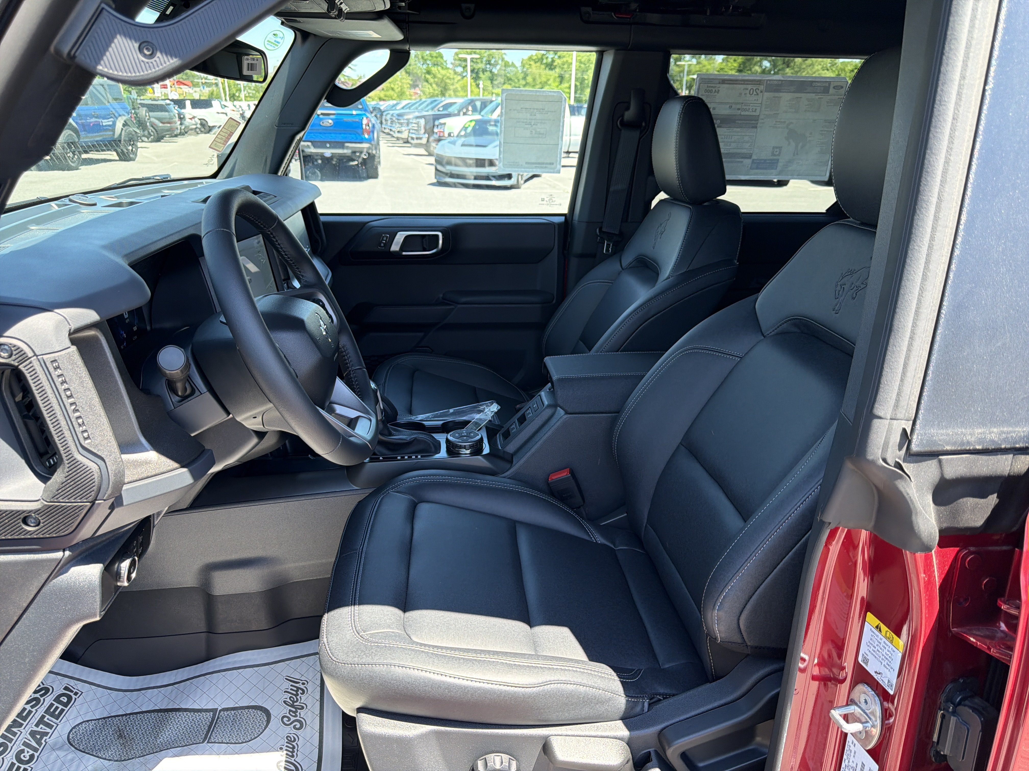 New 2026 Ford Bronco Big Bend w/ Black Diamond Package AWD/4WD image 12