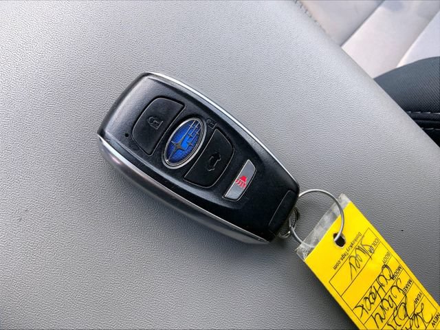 Used 2025 Subaru Outback Premium AWD/4WD image 34