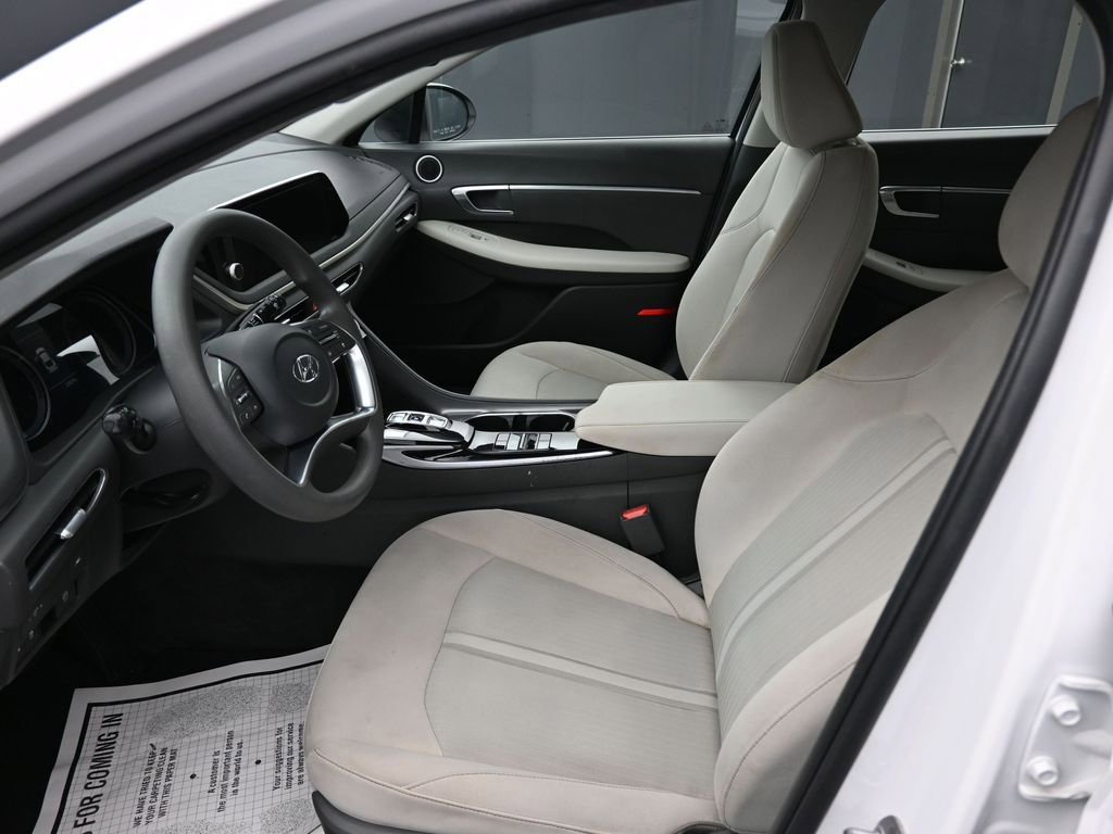 Used 2023 Hyundai Sonata SEL w/ Cargo Package image 12