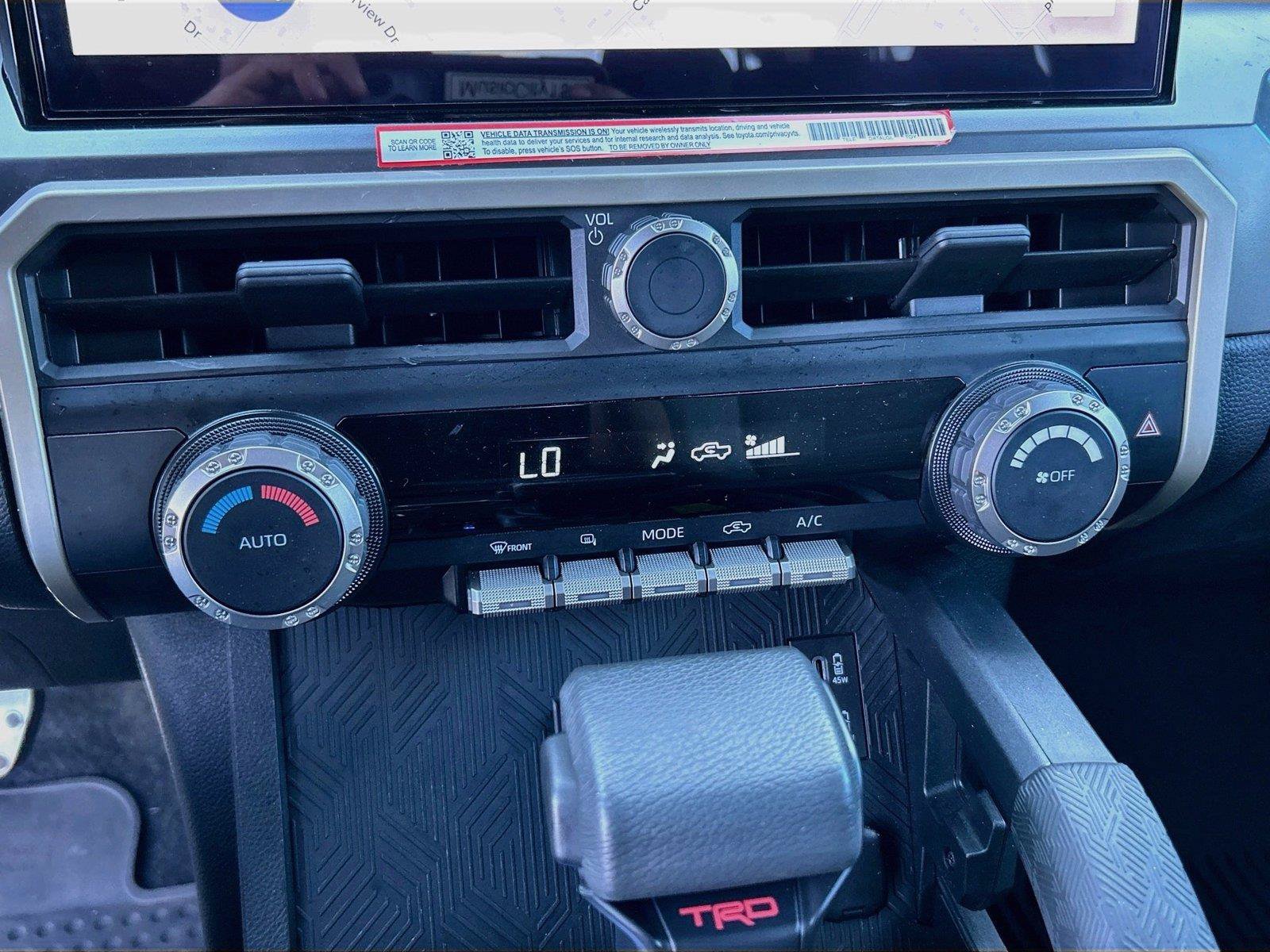 Used 2024 Toyota Tacoma TRD Sport AWD/4WD image 27