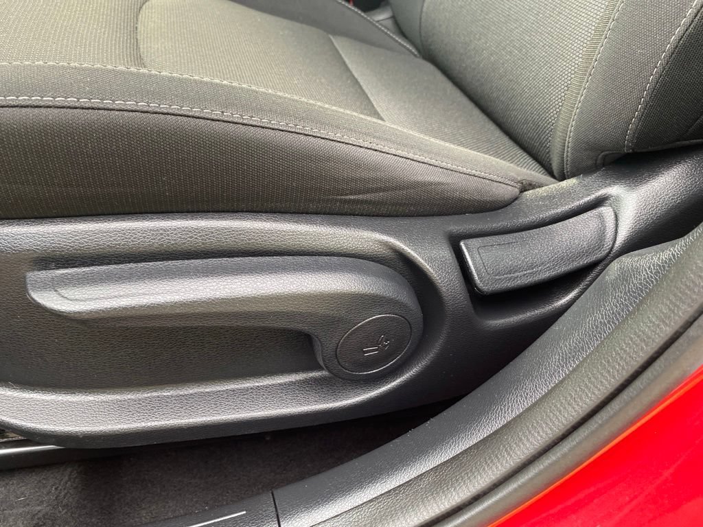 Certified 2023 Kia Forte LXS w/ LXS Technology Package FWD image 18