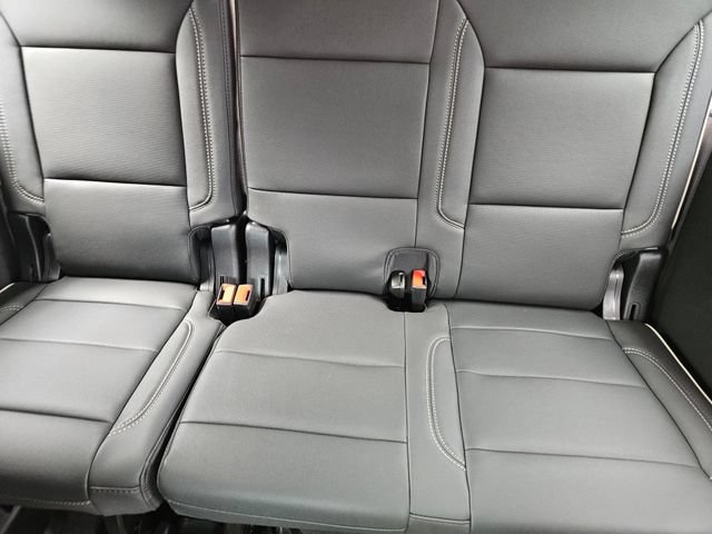 New 2026 GMC Yukon XL Elevation w/ Elevation Premium Package AWD/4WD image 17