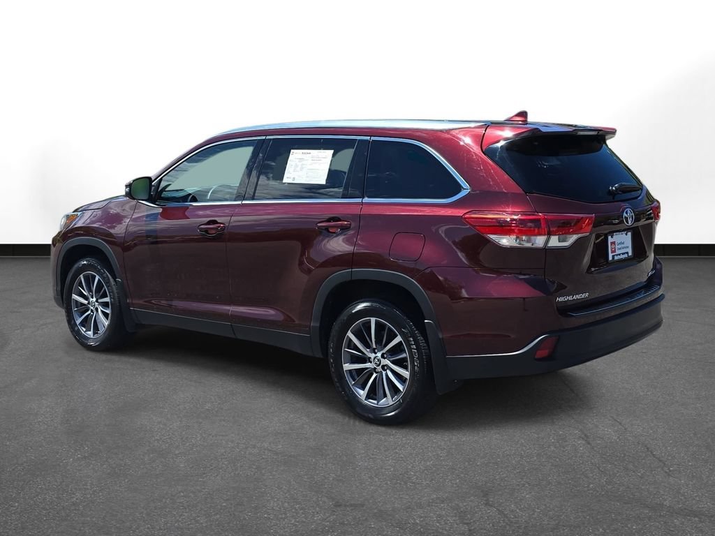 Certified 2019 Toyota Highlander XLE AWD/4WD image 8