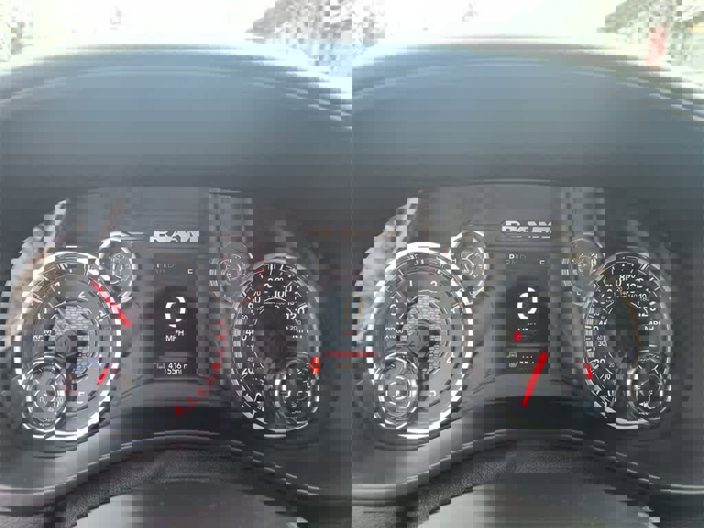 Used 2024 RAM 2500 Big Horn image 15