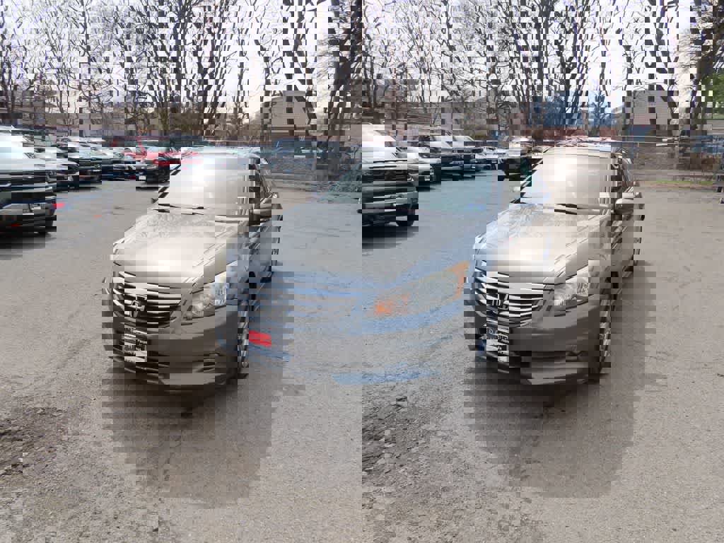 Used 2011 Honda Accord EX-L image 1