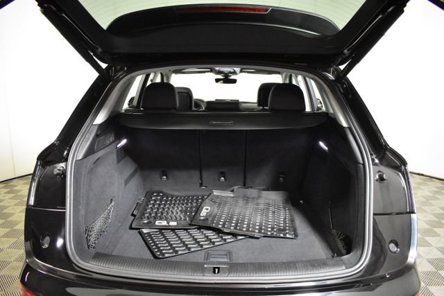 Used 2023 Audi Q5 2.0T Premium w/ Convenience Package AWD/4WD image 30
