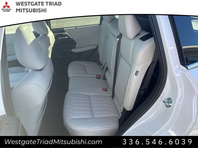 New 2026 Mitsubishi Outlander SEL FWD image 27