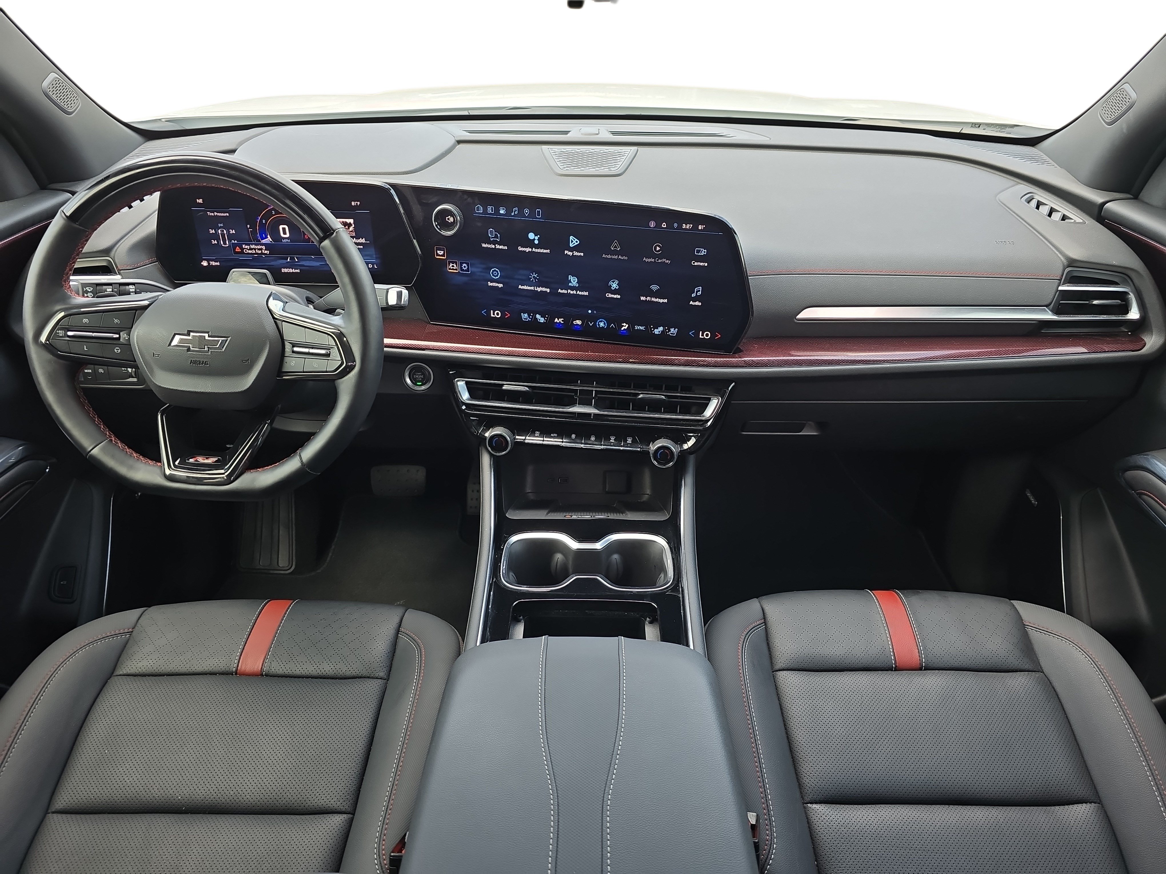 Used 2024 Chevrolet Traverse RS FWD image 9