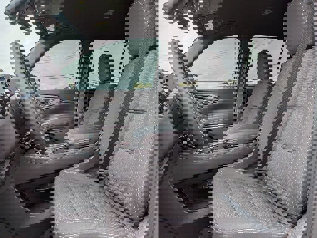 New 2026 Chevrolet Traverse LT w/ LPO, Floor Liner Package image 15