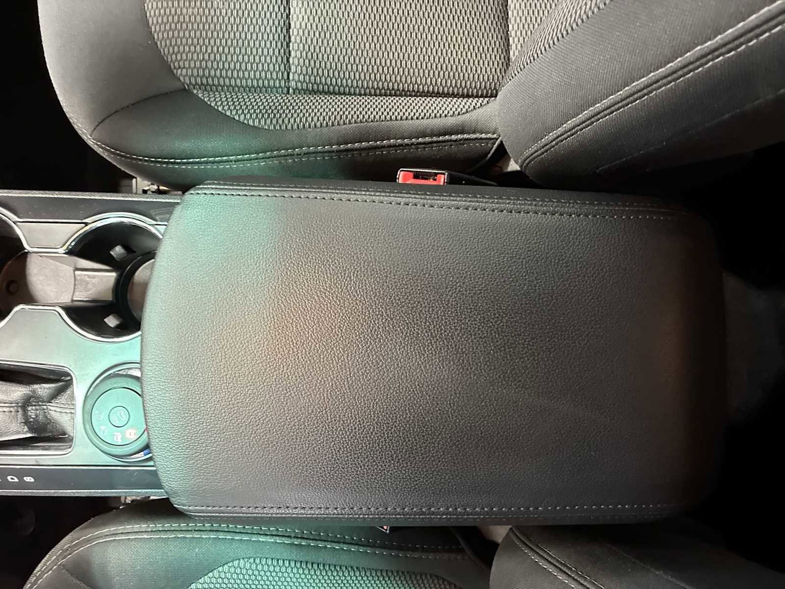 Used 2019 Ford Explorer XLT w/ Equipment Group 201A image 21