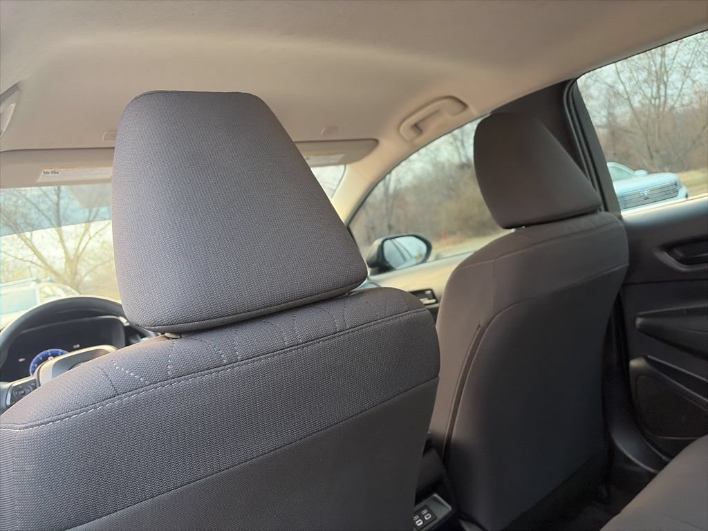 Used 2026 Toyota Corolla LE FWD image 27
