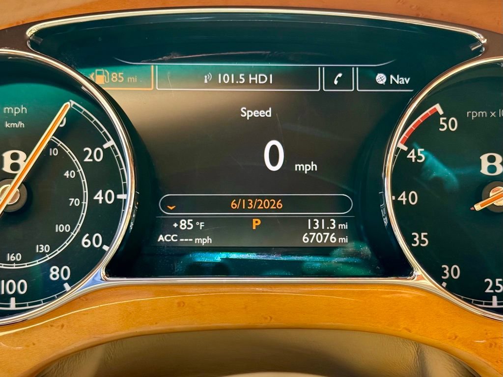 Used 2016 Bentley Mulsanne RWD image 59