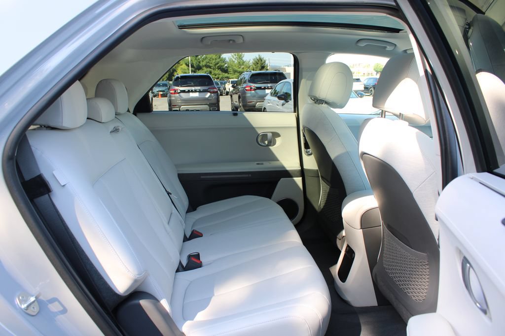 Used 2024 Hyundai Ioniq 5 Limited AWD/4WD image 13