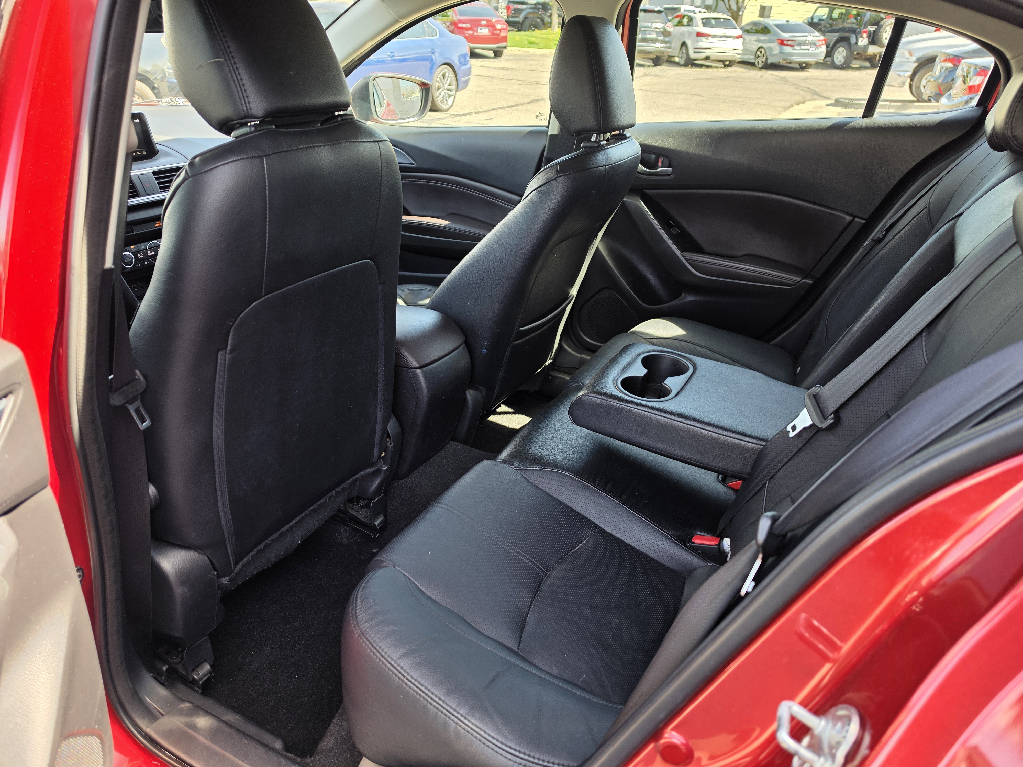 Used 2018 MAZDA MAZDA3 Grand Touring FWD image 19