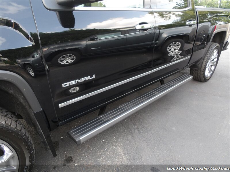 Used 2018 GMC Sierra 1500 Denali w/ Denali Ultimate Package AWD/4WD image 27