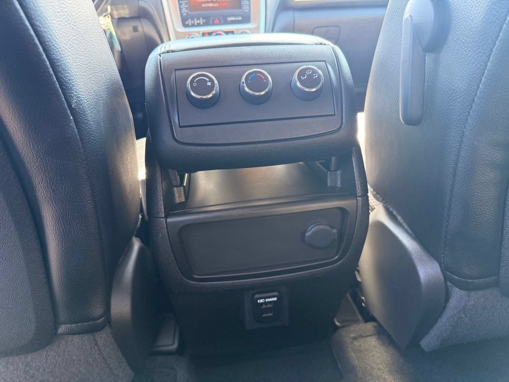 Used 2014 GMC Acadia SLE AWD/4WD image 16