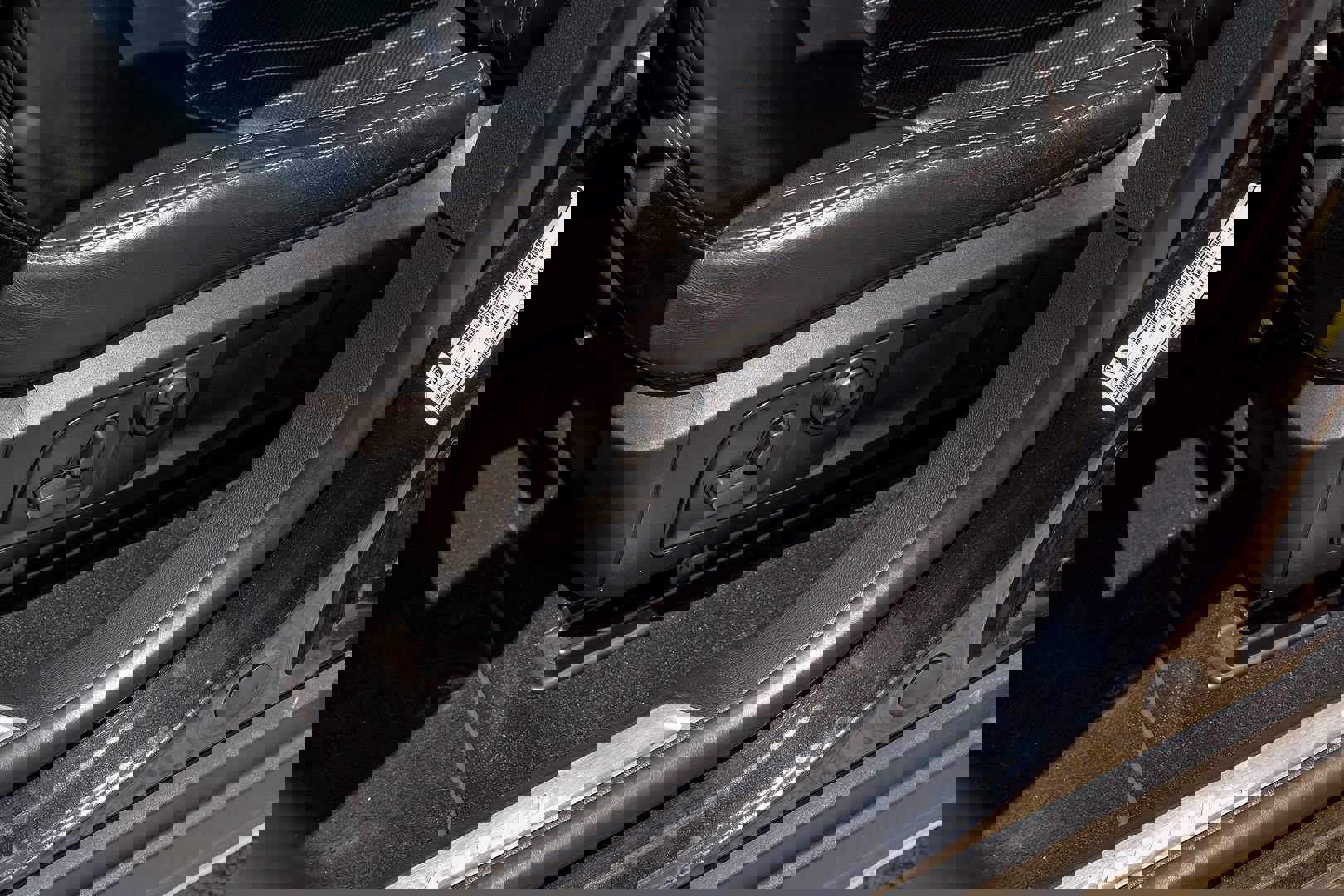 Used 2019 Maserati Levante S GranLusso image 31