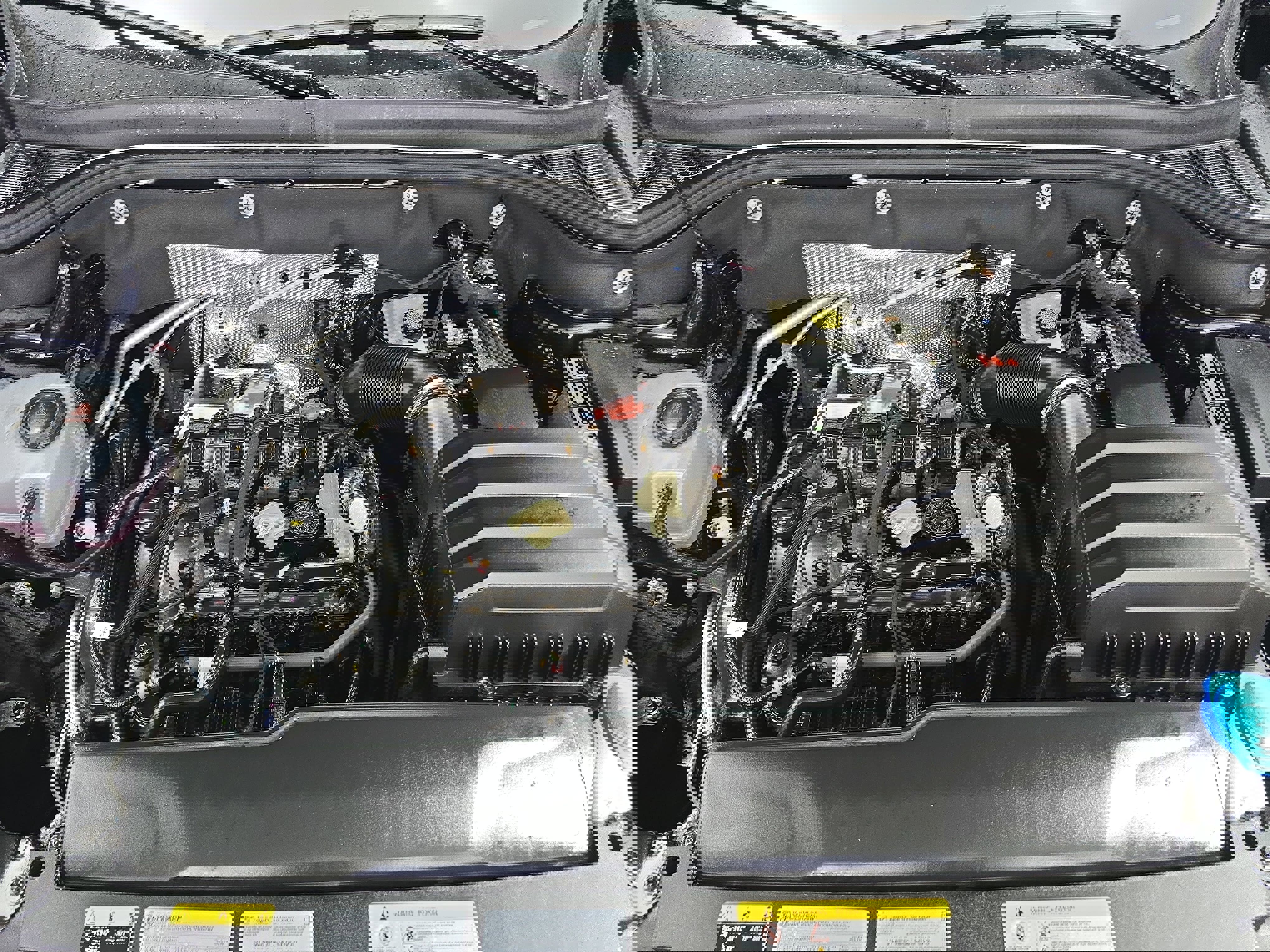 Used 2025 Volkswagen Atlas SE image 32