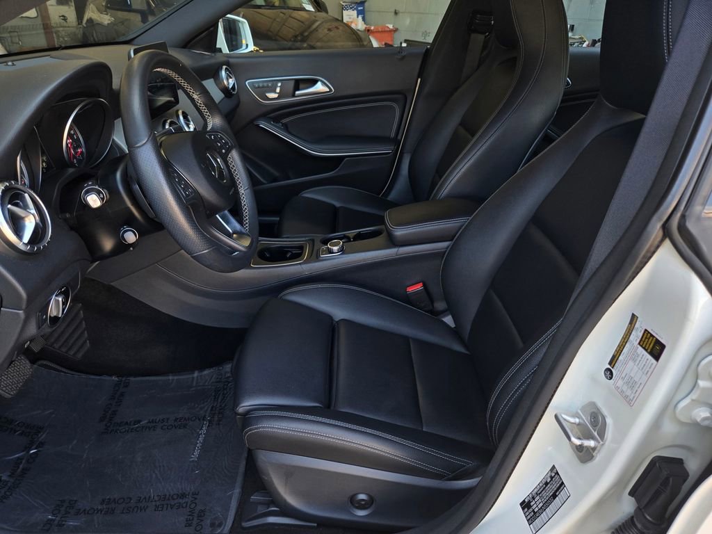 Used 2018 Mercedes-Benz CLA 250 image 17