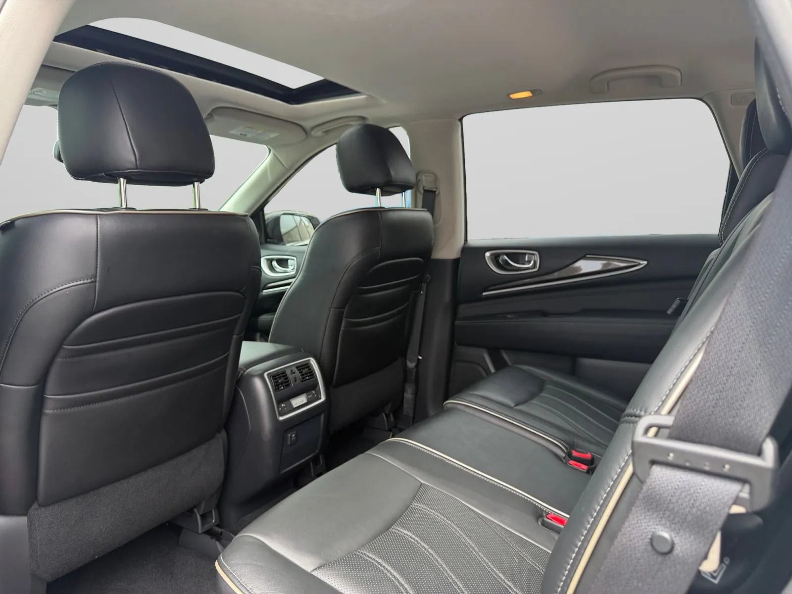 Used 2017 INFINITI QX60 FWD w/ Premium Plus Package image 25