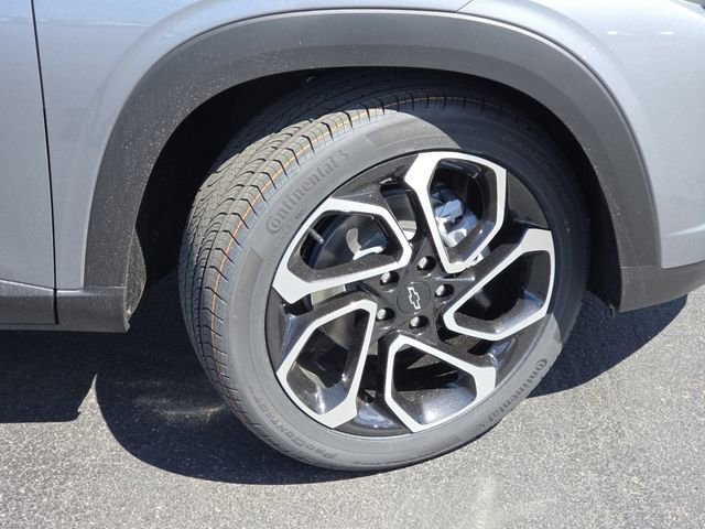 New 2026 Chevrolet Trax RS w/ Driver Confidence Package FWD image 23