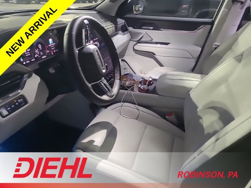 Used 2024 GMC Acadia Denali w/ Super Cruise Package image 7