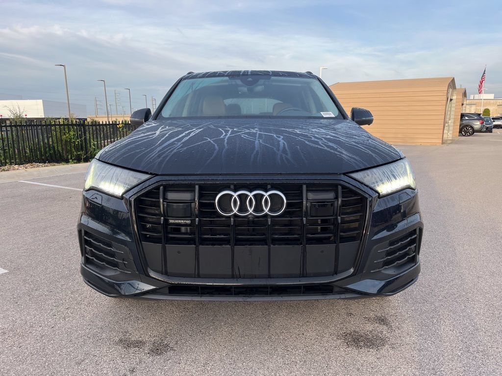 Used 2023 Audi Q7 2.0T Premium Plus AWD/4WD image 2
