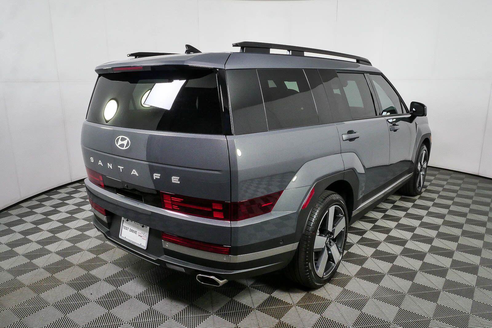 New 2026 Hyundai Santa Fe Limited FWD image 3