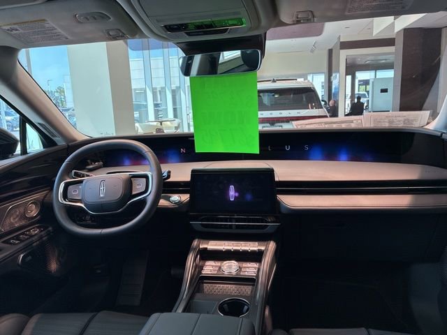Used 2026 Lincoln Nautilus Reserve AWD/4WD image 21